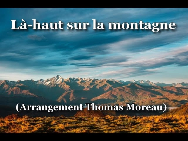 paysage montagneux au couché du soleil pour la composition "Là- haut sur la montagne" de Thomas Moreau