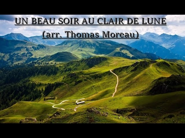 paysage montagneux verdoyant pour la composition " Un beau soir au clair de lune" de Thomas Moreau